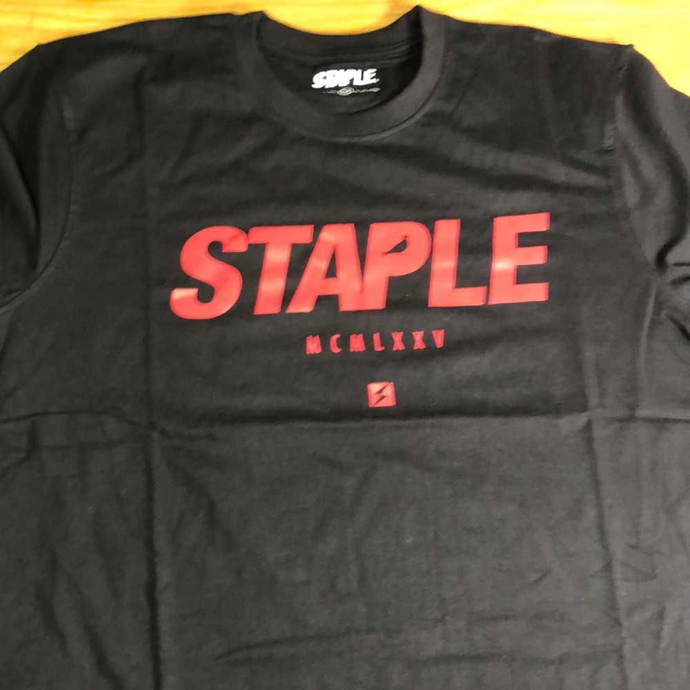 Staple shirt